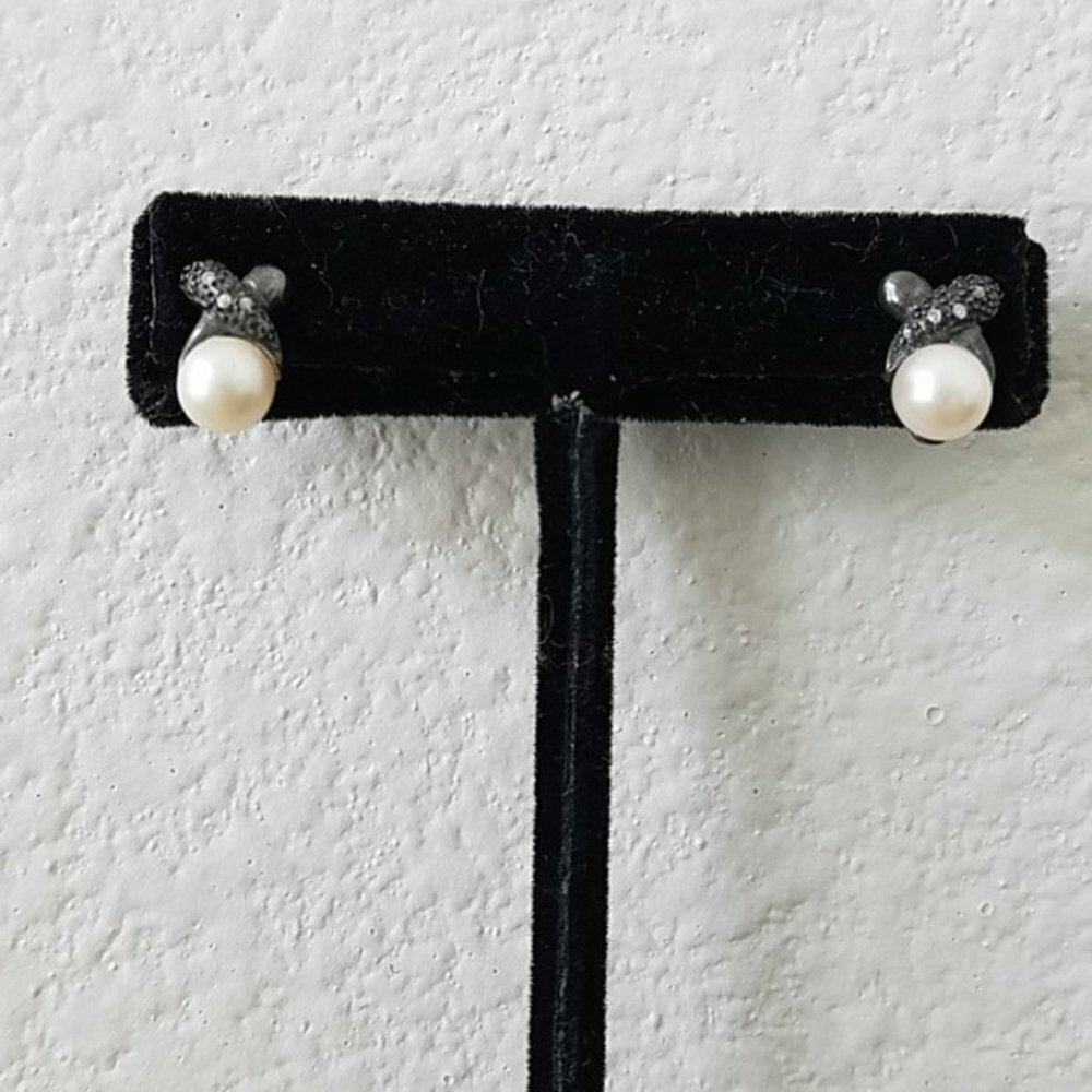Sterling Silver & Pearl Earrings